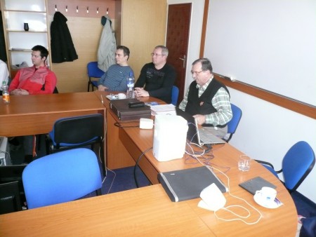 Všetci dávali pozor